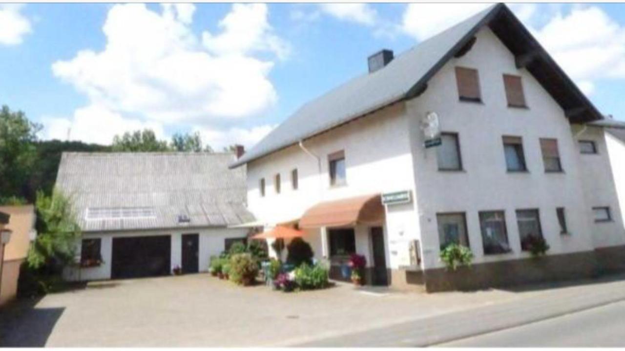 Pension Burgklause Schonecken Exterior photo
